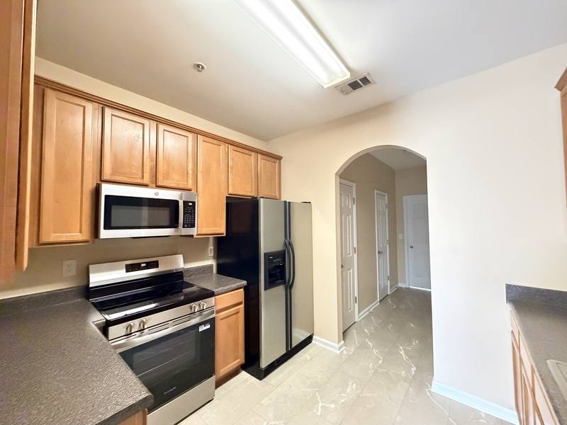 Townhouse for rent at 540 Georgia Way, Woodstock, GA 30188