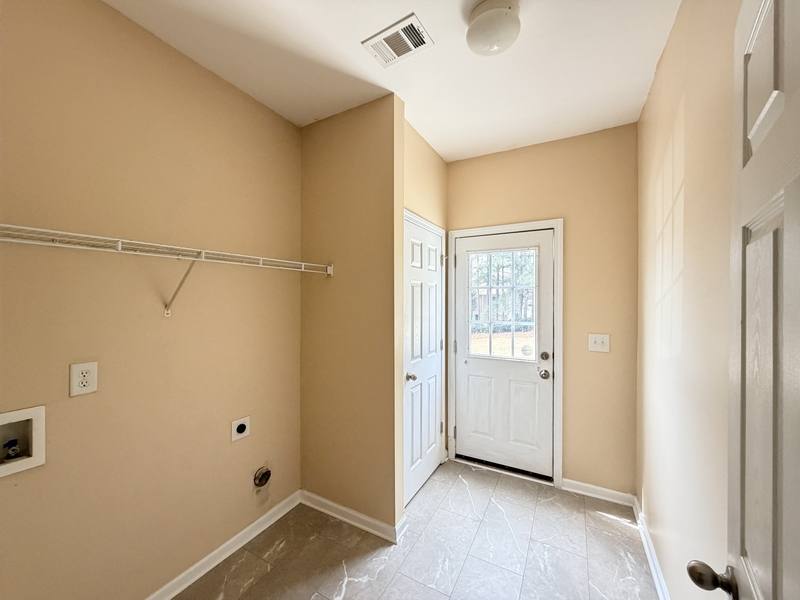 Townhouse for rent at 540 Georgia Way, Woodstock, GA 30188