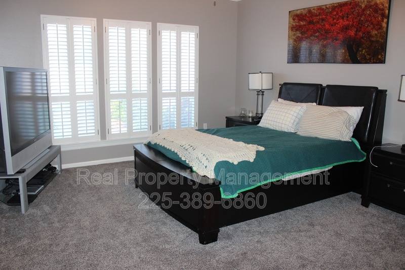 House for rent at 3938 Garden View Dr, Baton Rouge, LA 70809