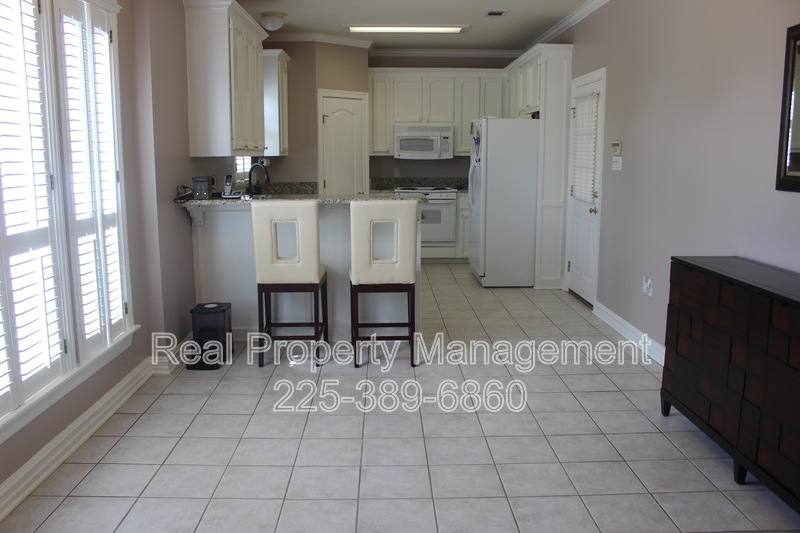 House for rent at 3938 Garden View Dr, Baton Rouge, LA 70809