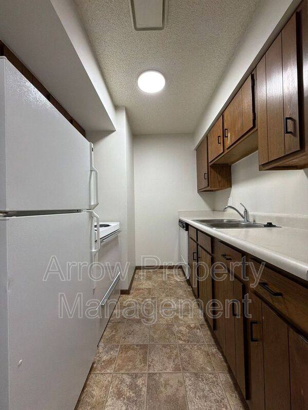 Apartment for rent at 1431 D St #1, Lincoln, NE 68502
