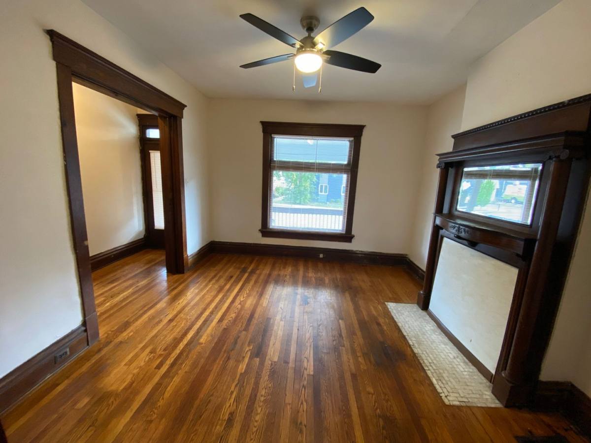 Apartment for rent at 252-254 King Ave, Columbus, OH 43201