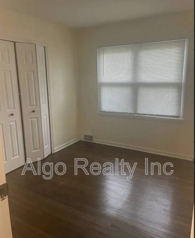 House for rent at 5109 48th Ave N, Minneapolis, MN 55429