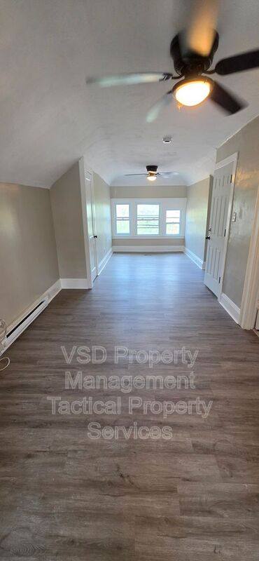 Apartment for rent at 14172 Superior Rd #3, Cleveland, OH 44118