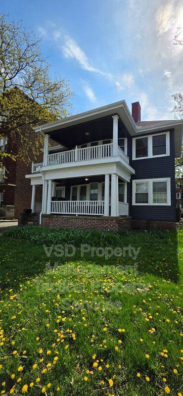 Apartment for rent at 14172 Superior Rd #3, Cleveland, OH 44118