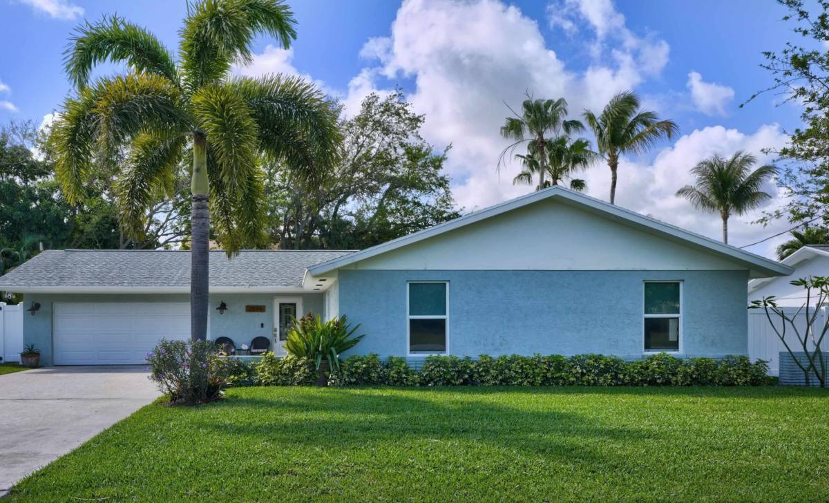 House for rent at 2594 Marcinski Rd, Jupiter, FL 33477