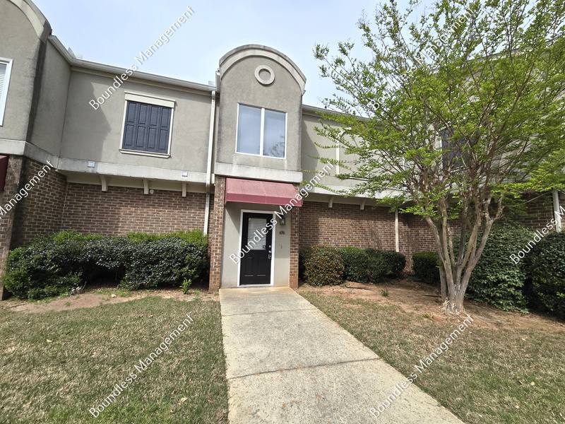 Townhouse for rent at 3301 Henderson Mill Rd #X2, Atlanta, GA 30341