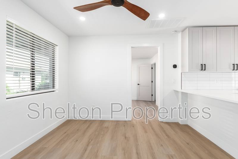Apartment for rent at 614 N 10th Ave #B, Phoenix, AZ 85007