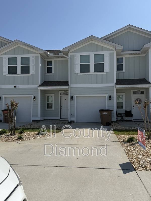 Townhouse for rent at 7682 Shadow Lake Dr, Panama City Beach, FL 32407