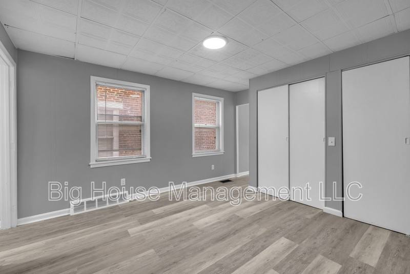 Apartment for rent at 1725 Hollins St #1, Baltimore, MD 21223