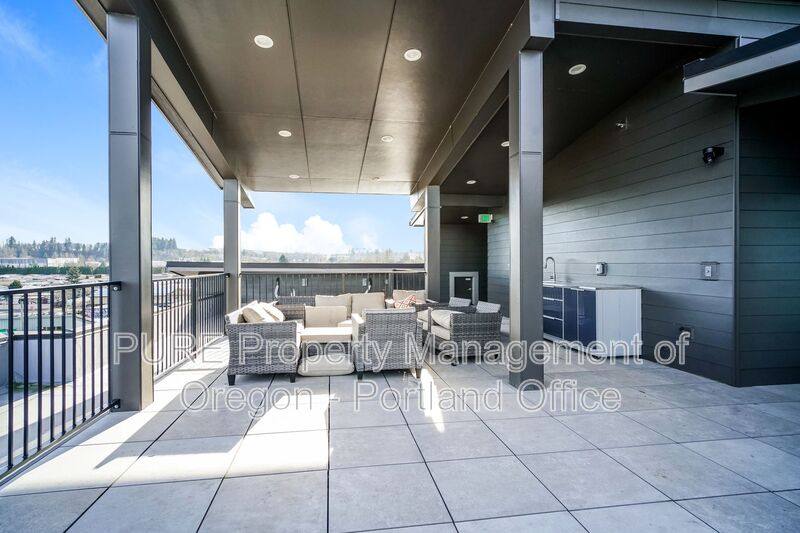 Apartment for rent at 22025 NE Halsey St #415, Fairview, OR 97024