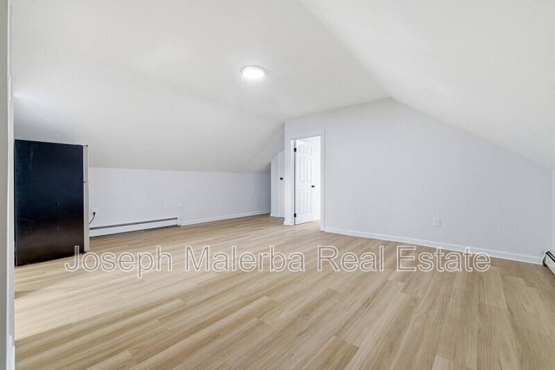 Apartment for rent at 848 Bank St - 3rd Floor, New London, CT 06320