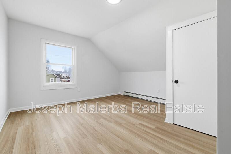 Apartment for rent at 848 Bank St - 3rd Floor, New London, CT 06320