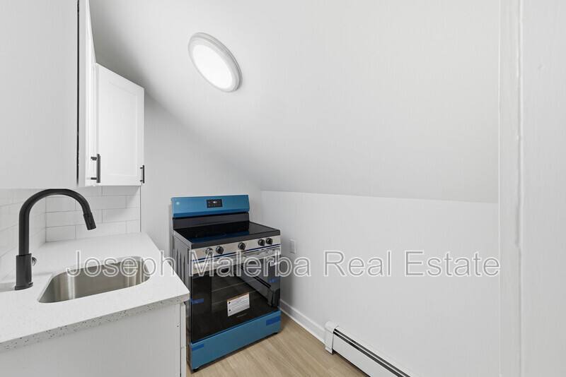Apartment for rent at 848 Bank St - 3rd Floor, New London, CT 06320