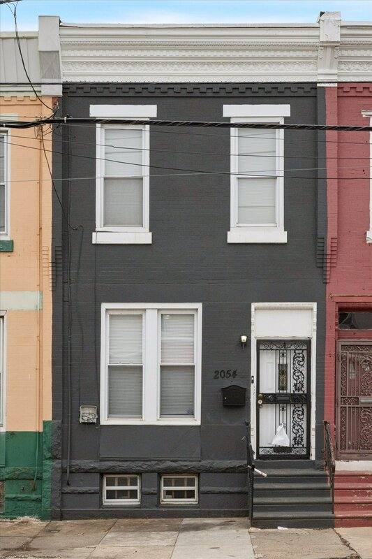 House for rent at 2054 W Glenwood Ave, Philadelphia, PA 19132