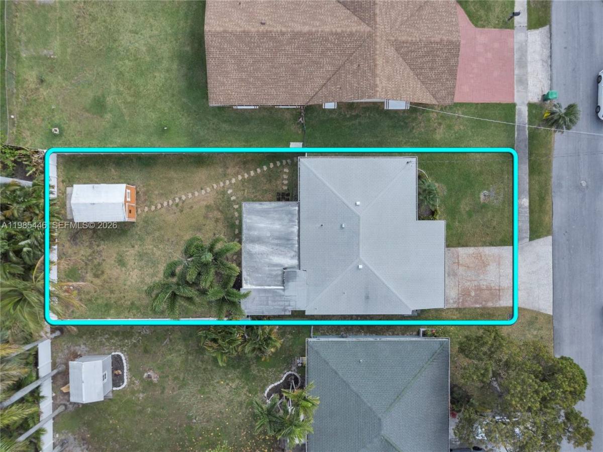 House for rent at 211 SE 1st Terrace, Dania, FL 33004