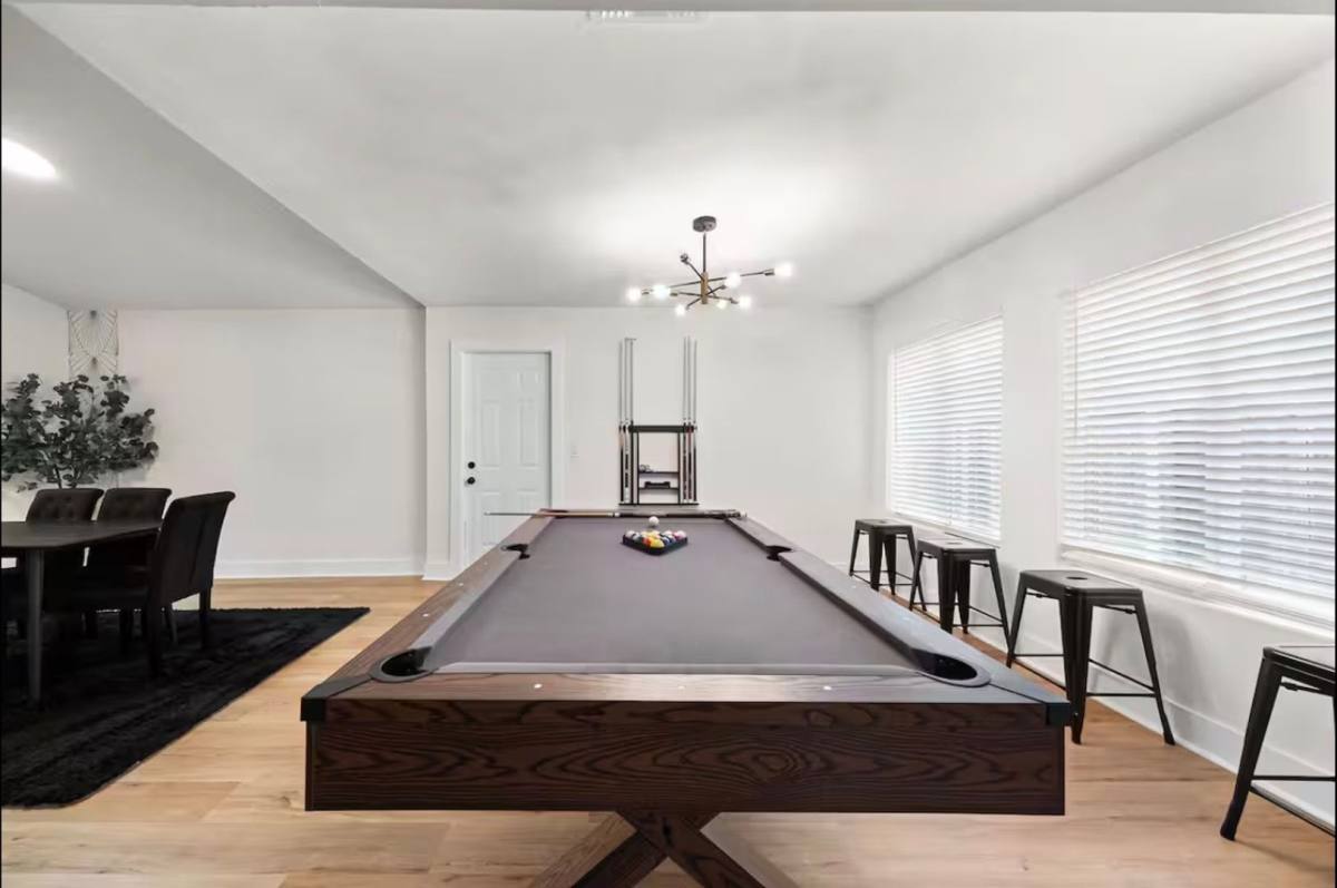 House for rent at 16502 Fox Knoll, San Antonio, TX 78247