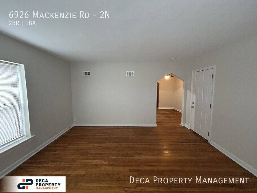 Apartment for rent at 6926 Mackenzie Rd #2N, Saint Louis, MO 63123