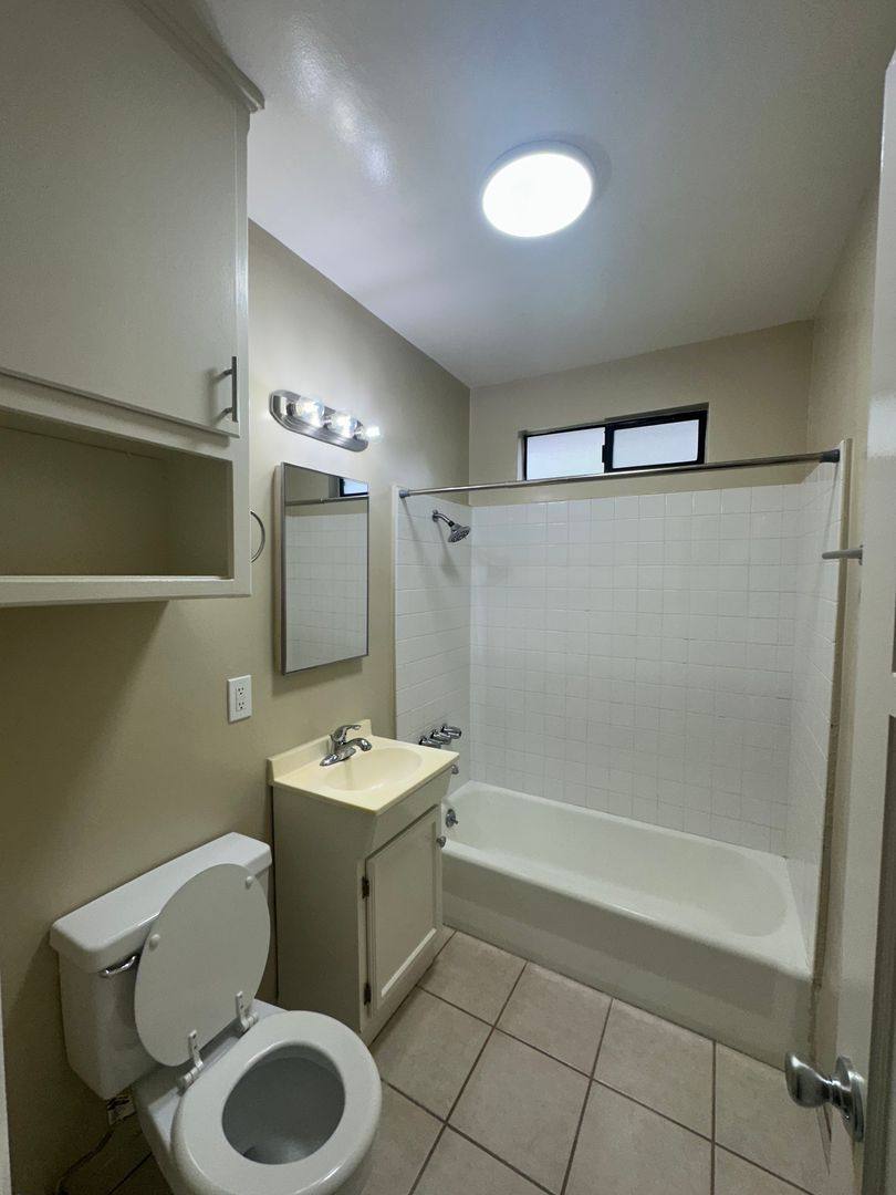 Apartment for rent at 12305-09 Ocean Park Blvd, Los Angeles, CA 90064