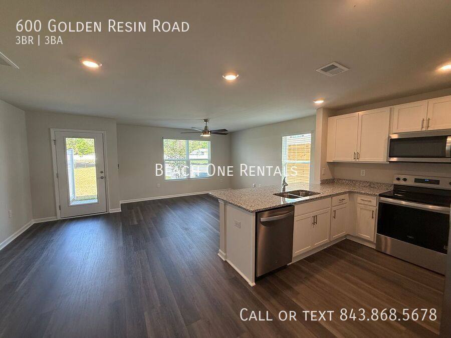 Townhouse for rent at 600 Golden Resin Rd, Conway, SC 29526