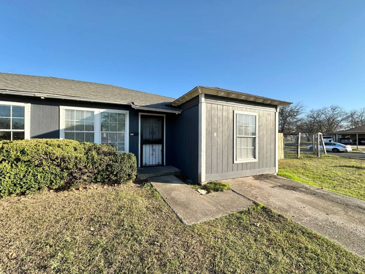 Townhouse for rent at 910-912 Stetson Ave, Killeen, TX 76543