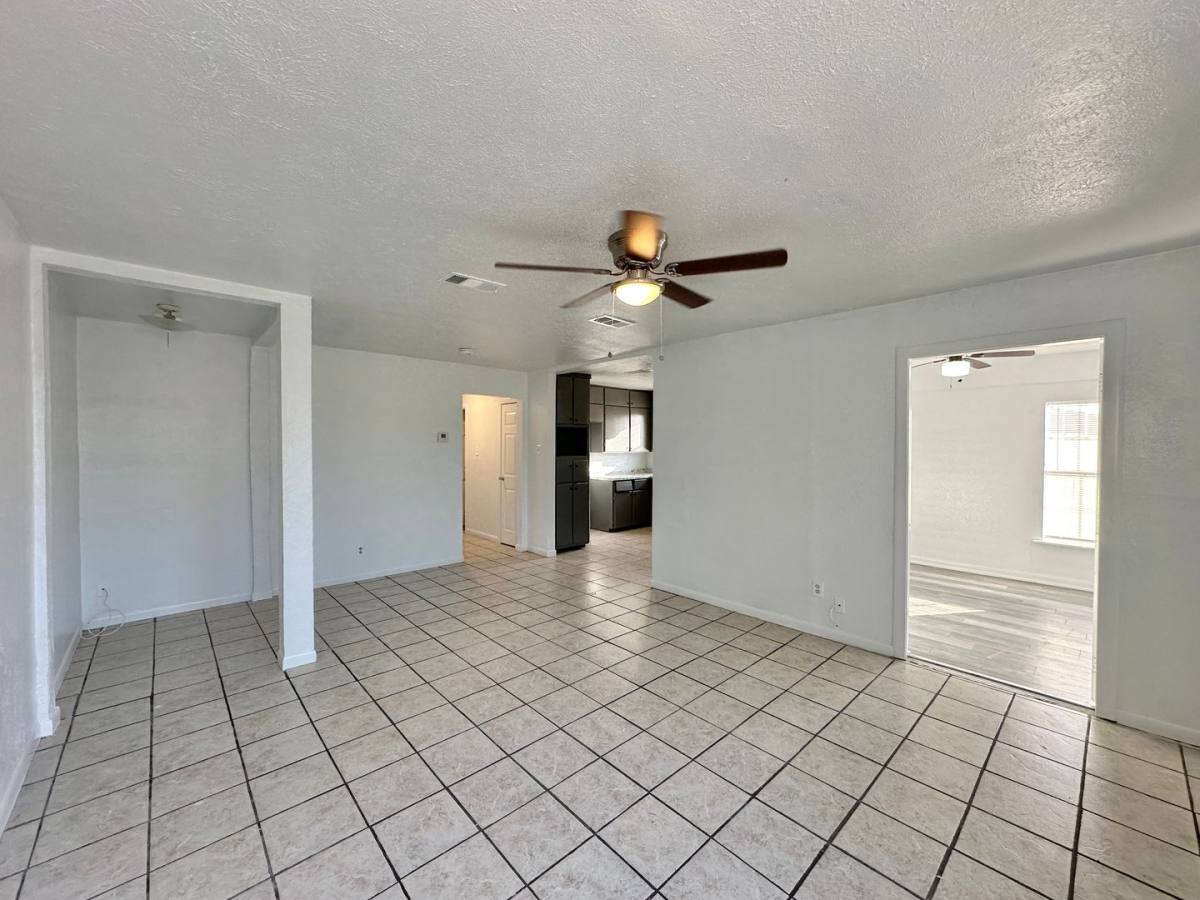 Townhouse for rent at 910-912 Stetson Ave, Killeen, TX 76543
