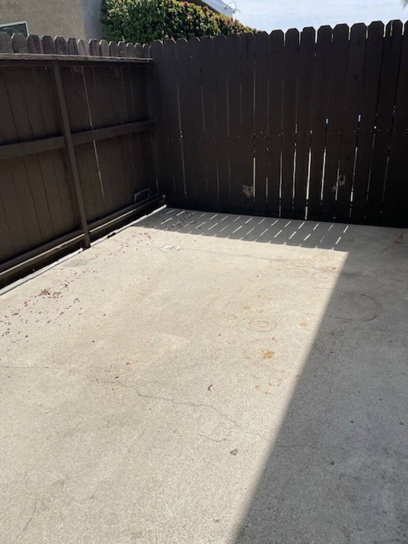 Apartment for rent at 1058-1060 E Foothill Blvd, Glendora, CA 91741