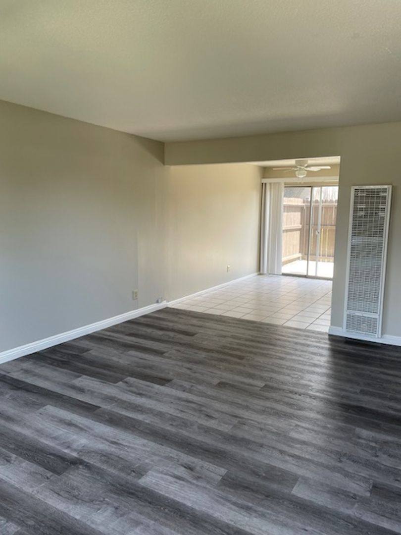 Apartment for rent at 1058-1060 E Foothill Blvd, Glendora, CA 91741