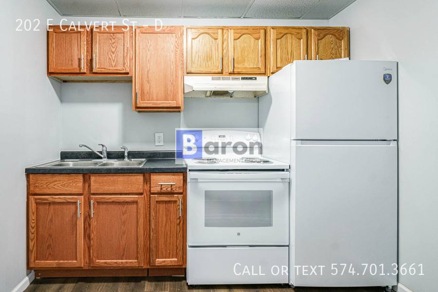 Apartment for rent at 202 E Calvert St #D, South Bend, IN 46613