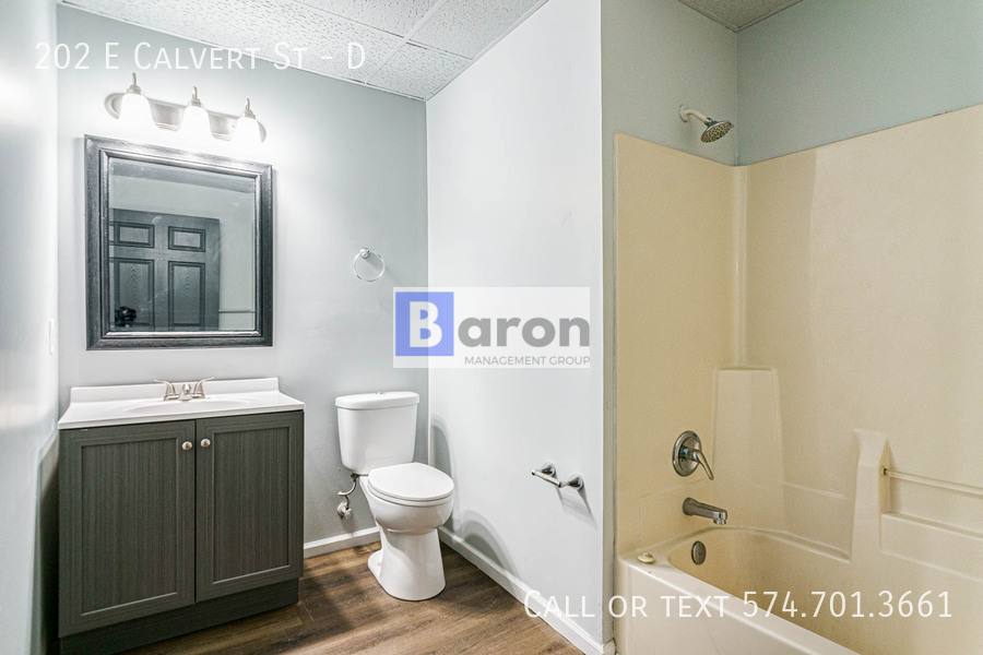Apartment for rent at 202 E Calvert St #D, South Bend, IN 46613