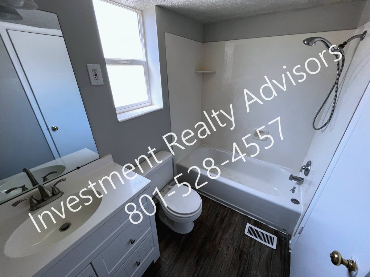 Apartment for rent at 218 E Edith Ave #6, Salt Lake City, UT 84111