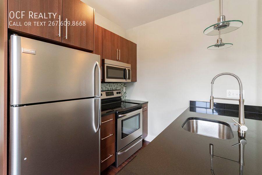 Apartment for rent at 2012 W Girard #1B, Philadelphia, PA 19130