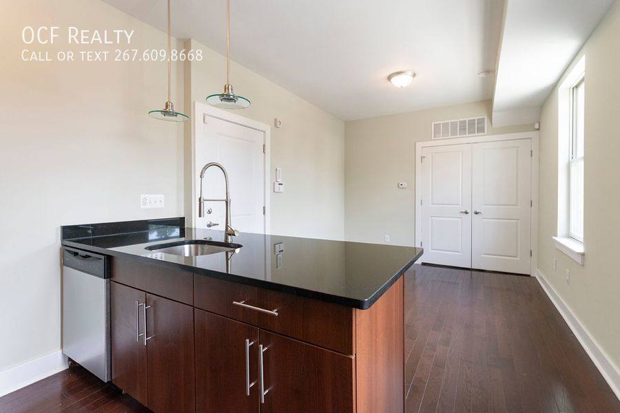 Apartment for rent at 2012 W Girard #1B, Philadelphia, PA 19130