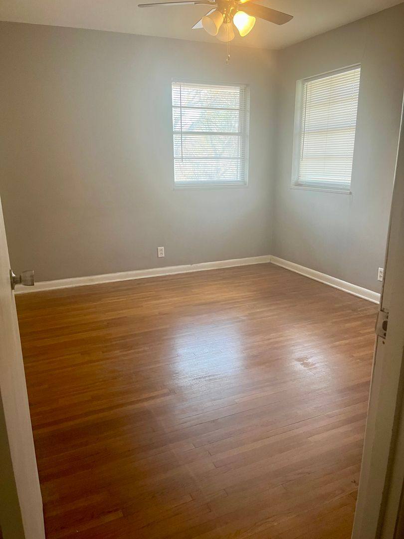 Apartment for rent at 105 W 42nd Place, North Little Rock, AR 72116