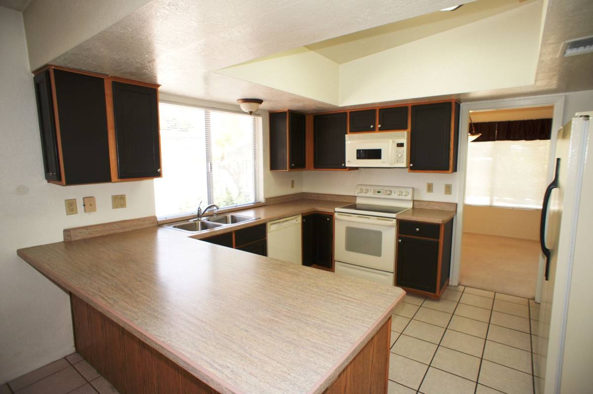 House for rent at 2920 N La Chiquita Ave, Tucson, AZ 85715