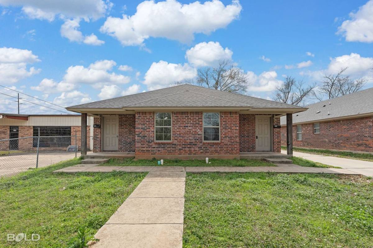 House for rent at 1719 Lakeshore Dr #B, Shreveport, LA 71103