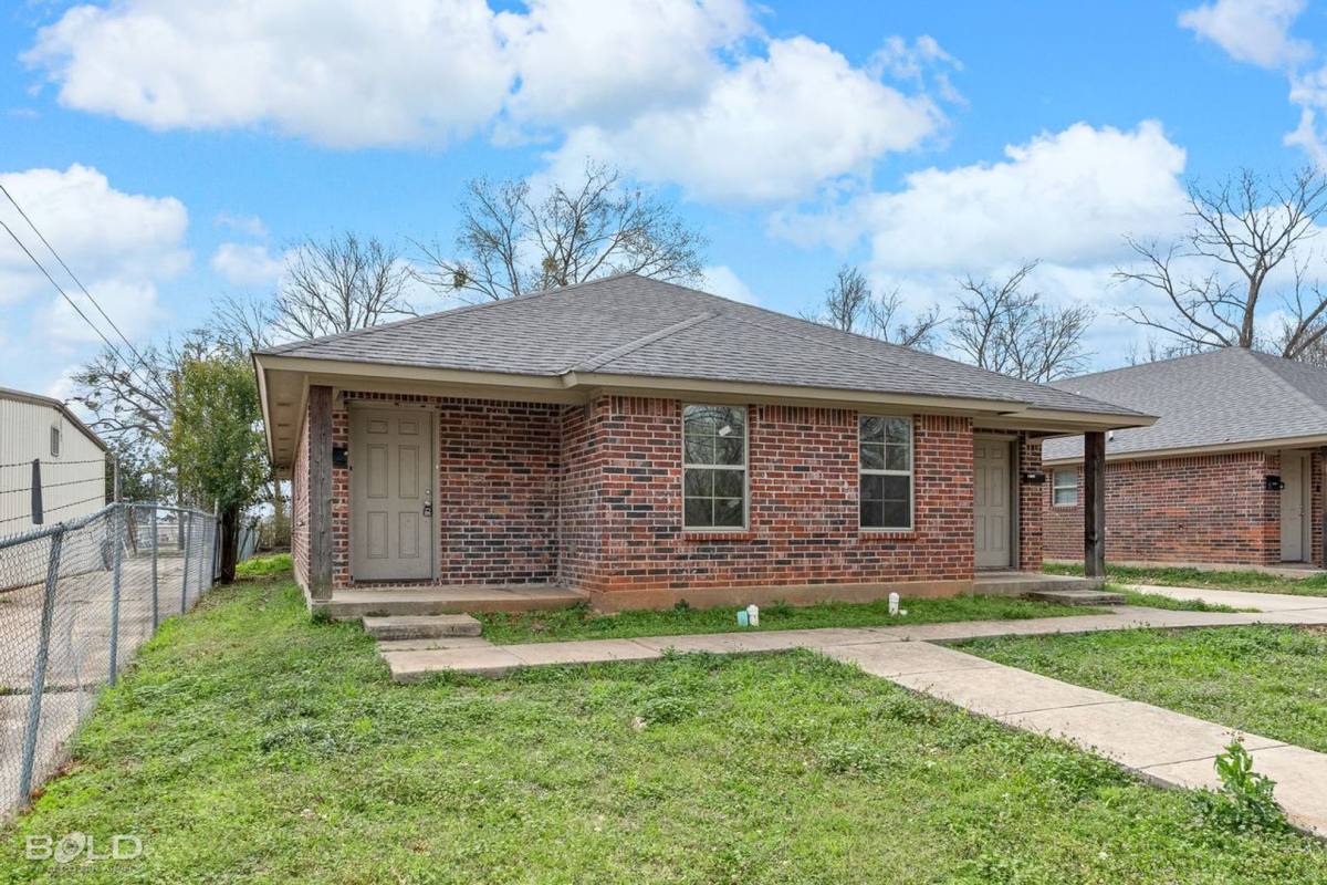House for rent at 1719 Lakeshore Dr #B, Shreveport, LA 71103