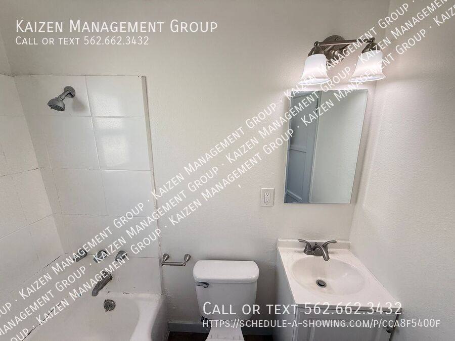 Apartment for rent at 600-602 S Fir Ave #6, Inglewood, CA 90301