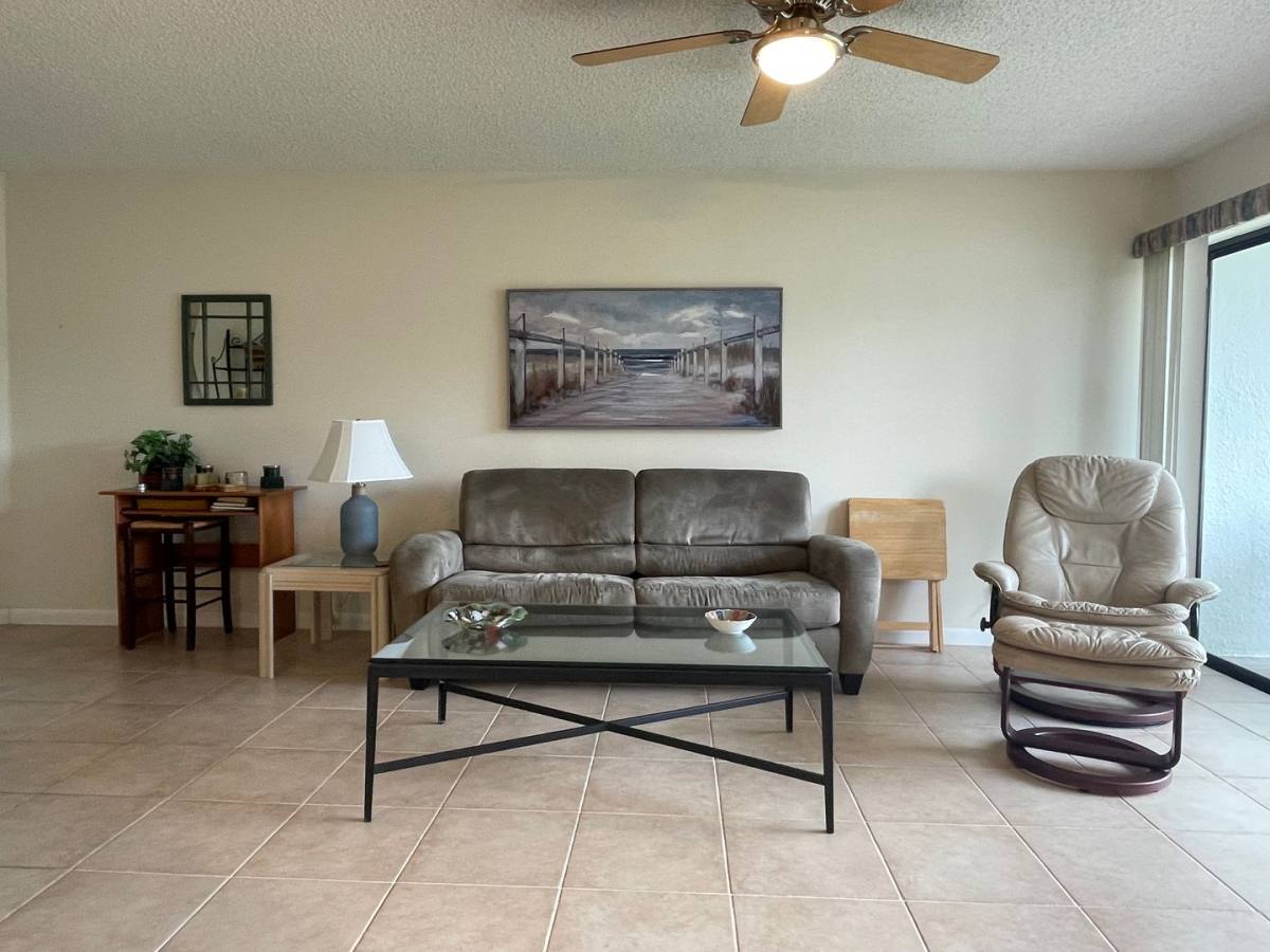 Condo for rent at 1605 US-Highway One V2-201, Jupiter, FL 33477