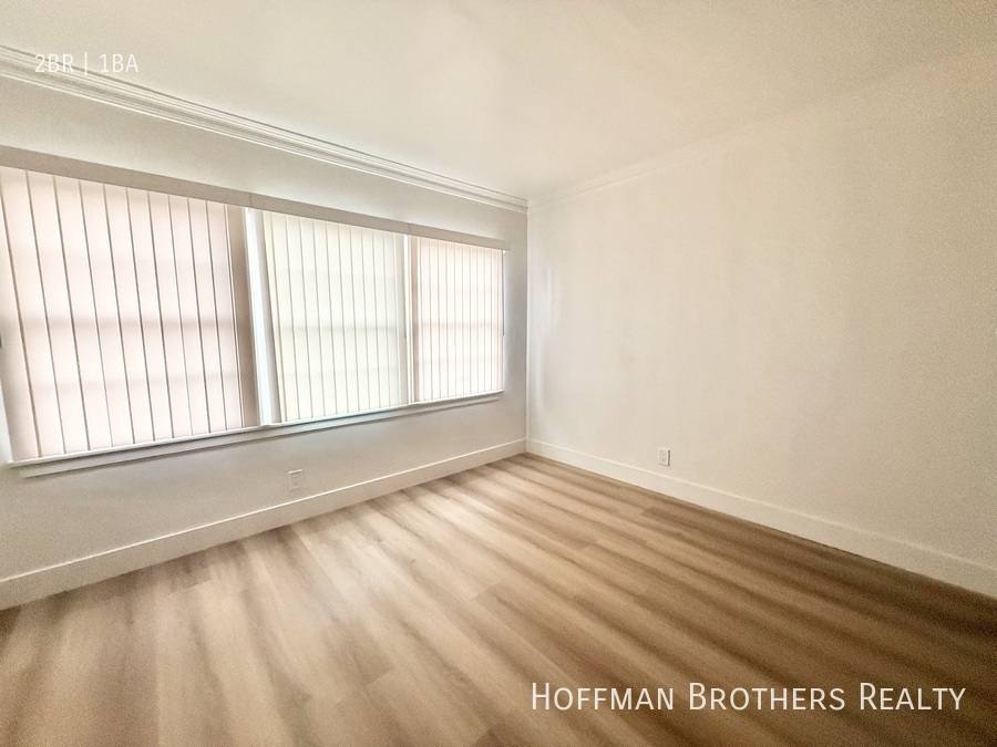 Apartment for rent at 1631 S Bronson Ave #1 4, Los Angeles, CA 90019