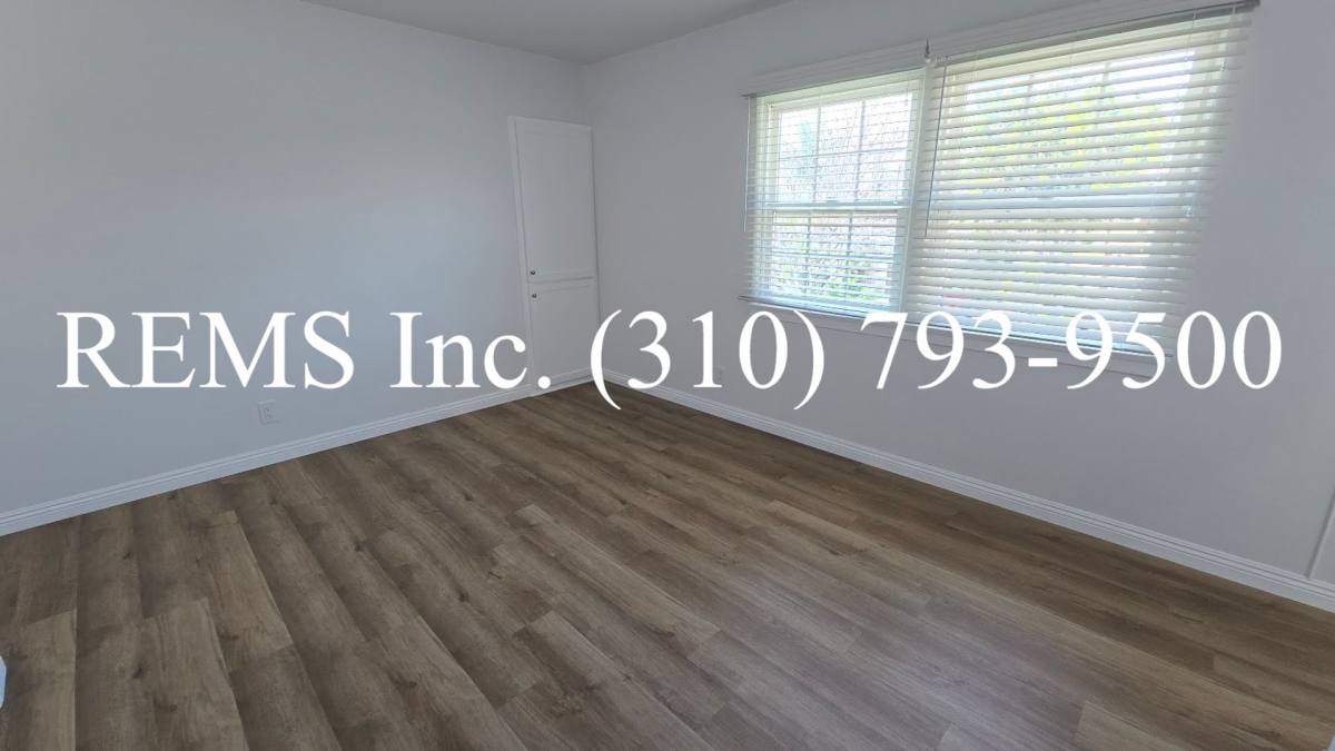 Apartment for rent at 11426 Gale Ave, Hawthorne, CA 90250