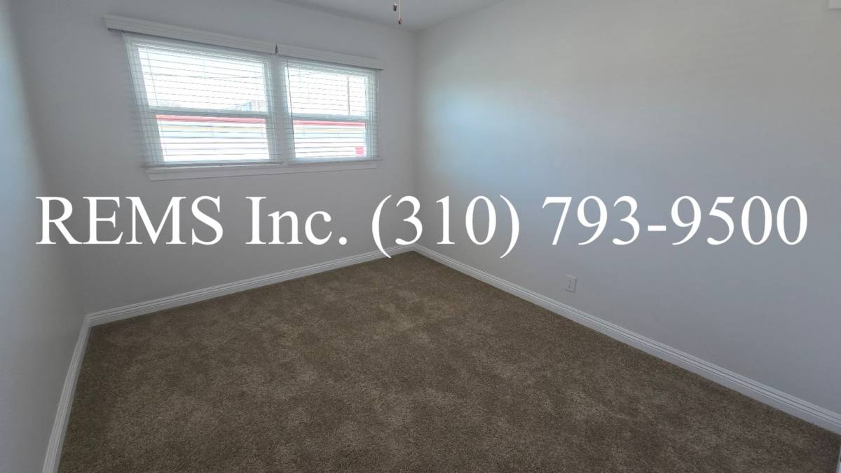 Apartment for rent at 11426 Gale Ave, Hawthorne, CA 90250