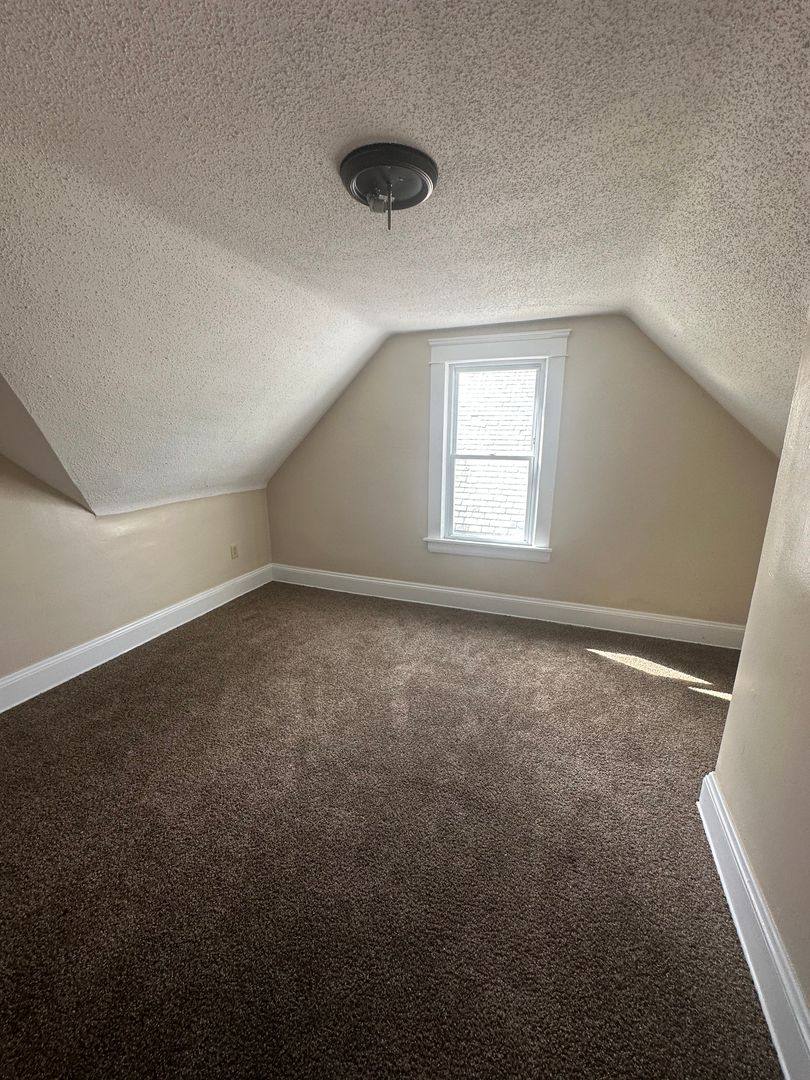 Apartment for rent at 11414-16 Fairport, Cleveland, OH 44108