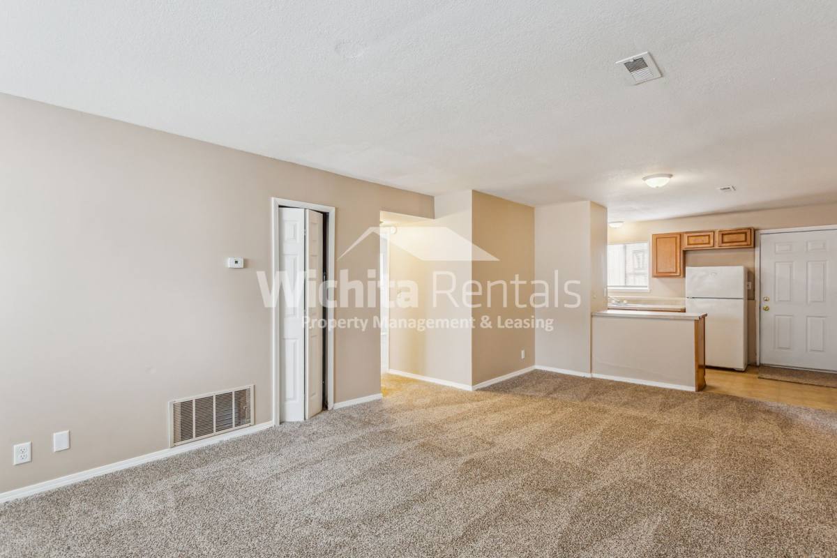 Apartment for rent at 1514 E Fortuna, Wichita, KS 67216