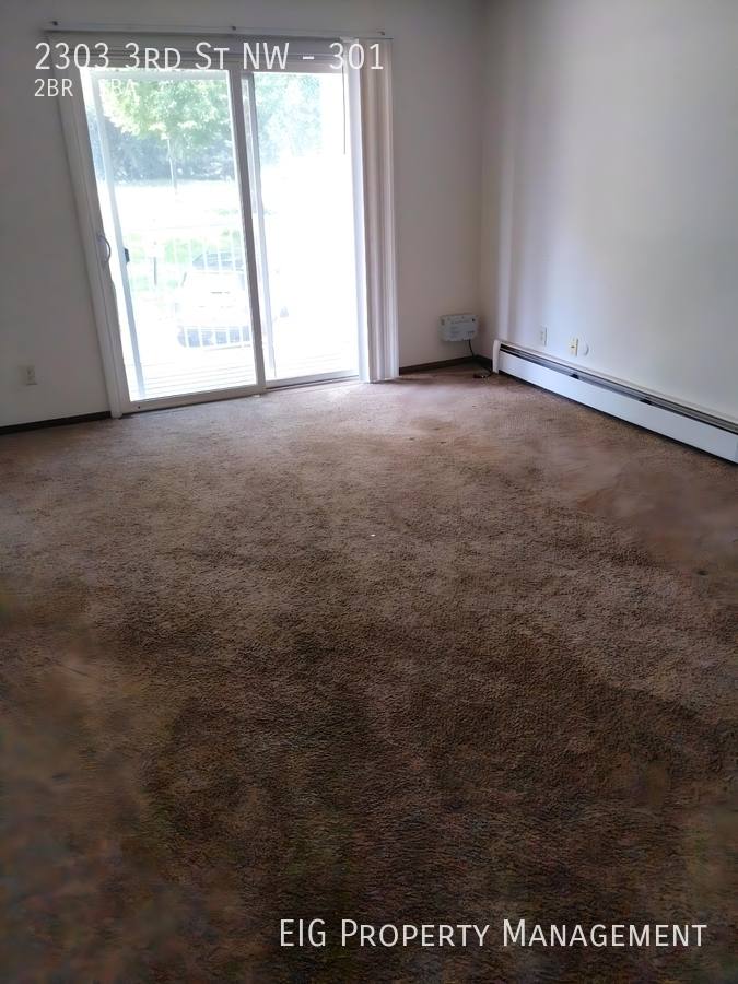 Apartment for rent at 2303 3rd St NW #301, Saint Paul, MN 55112