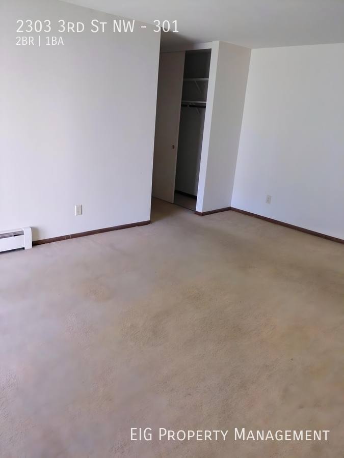 Apartment for rent at 2303 3rd St NW #301, Saint Paul, MN 55112