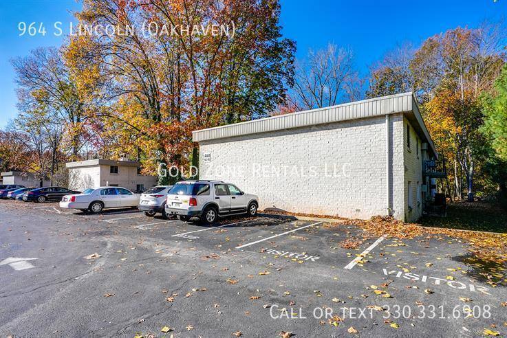 Apartment for rent at 964 S Lincoln Oakhaven, Kent, OH 44240