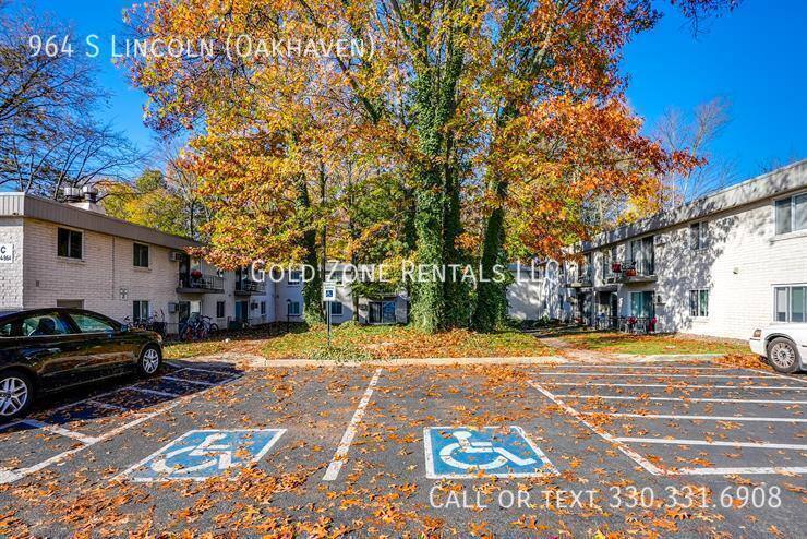 Apartment for rent at 964 S Lincoln Oakhaven, Kent, OH 44240