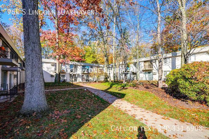 Apartment for rent at 964 S Lincoln Oakhaven, Kent, OH 44240