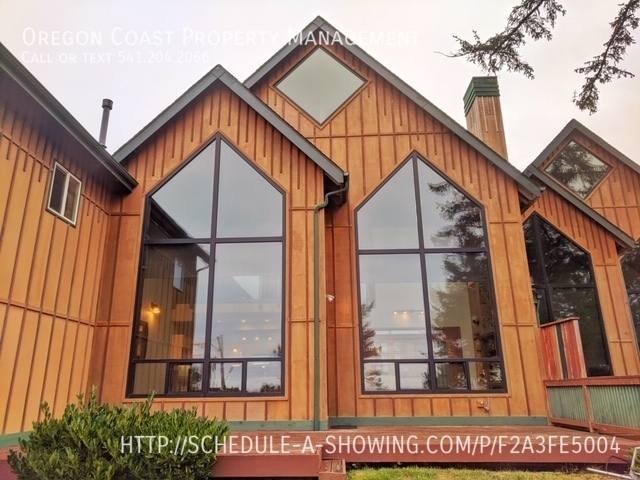 Condo for rent at 3360 NW Oceanview Dr #C, Newport, OR 97365